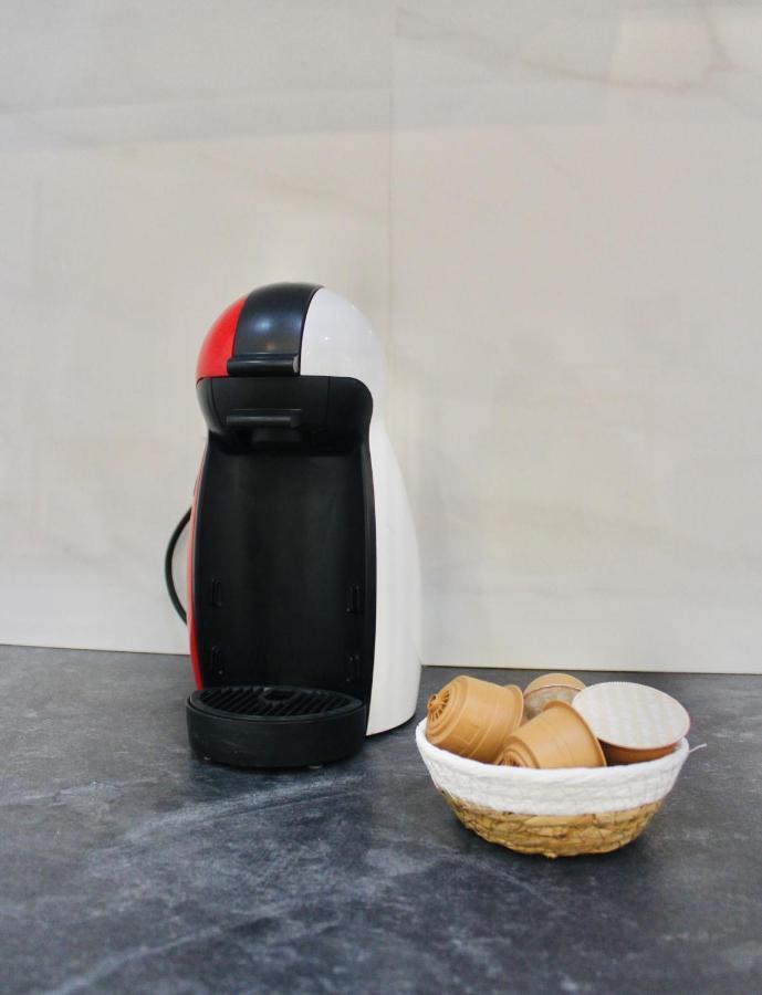 Nuevo Estudio Divina Pastora N-4 มาลากา ภายนอก รูปภาพ